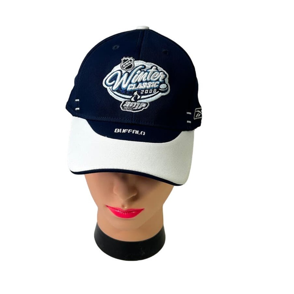 NHL 2008 Winter Classic Buffalo Ball Cap Size L XL Reebok Like New Blue